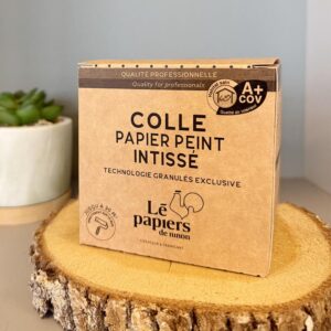 Colle pour papier peint intissé