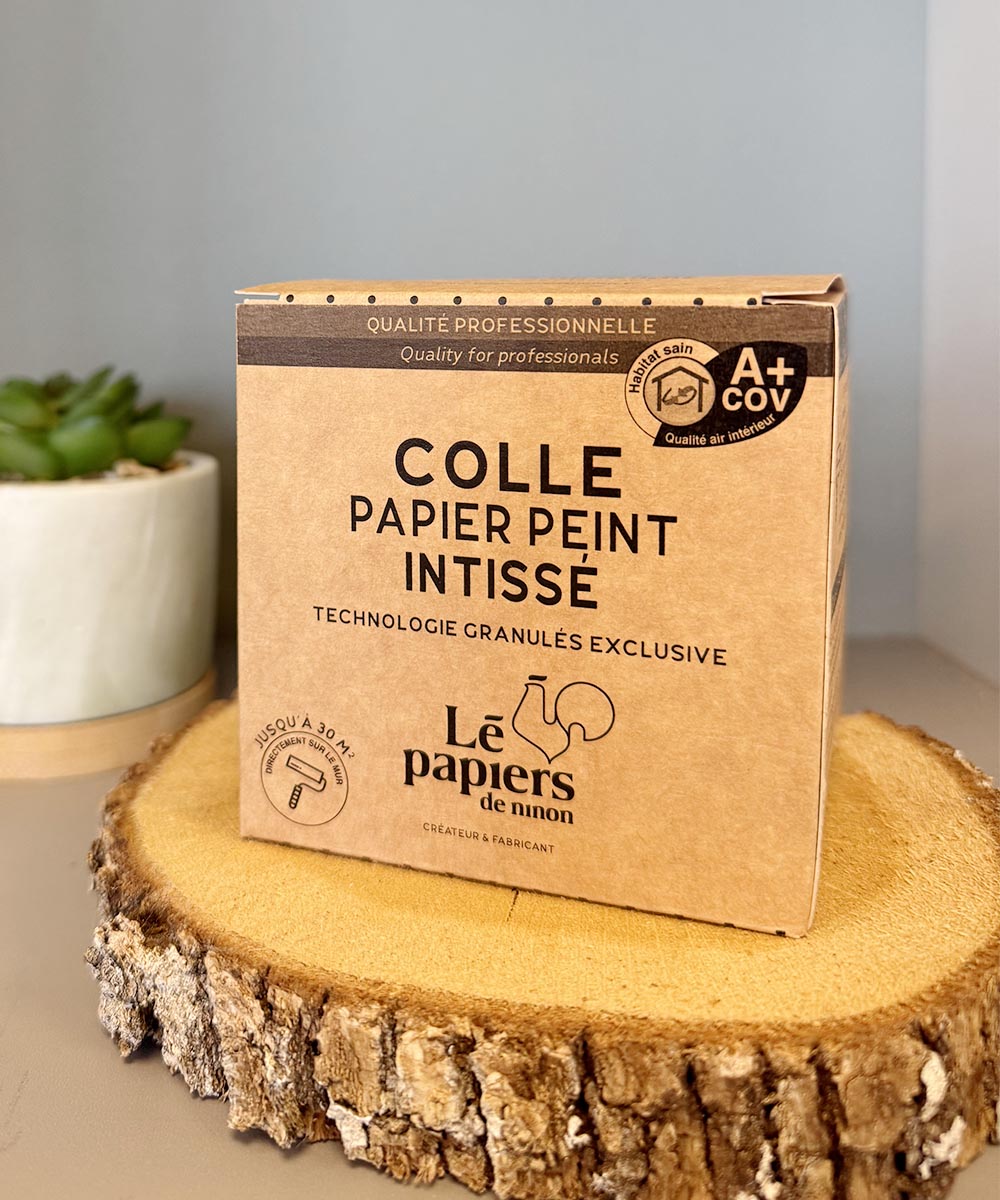 Colle pour papier peint intissé